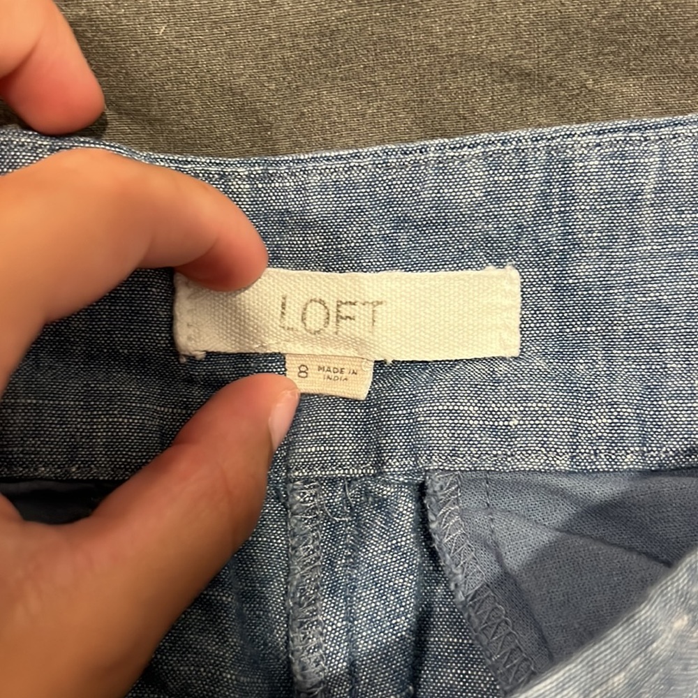 LOFT Shorts - Picture 2 of 2